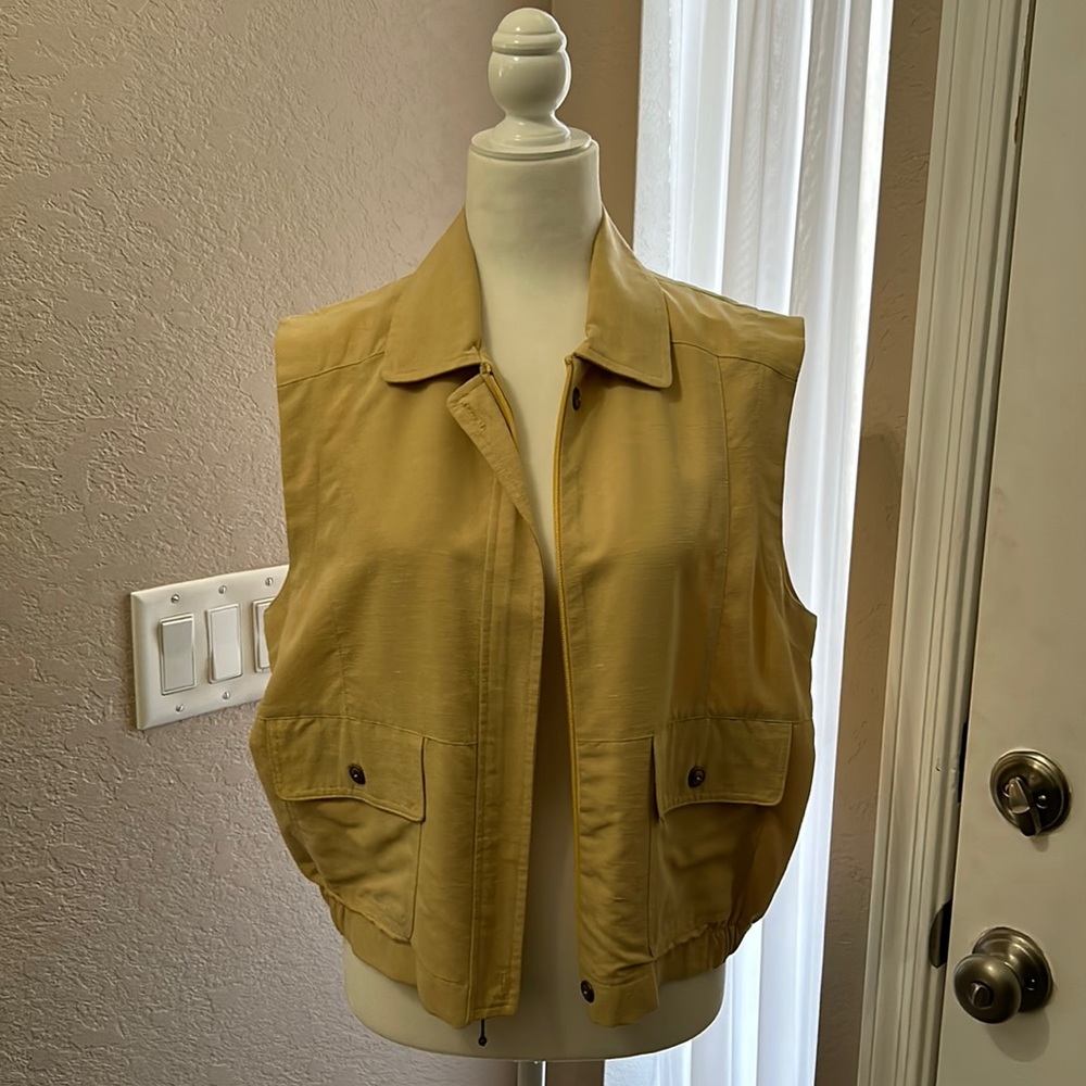 Lightweight Vest Jacket